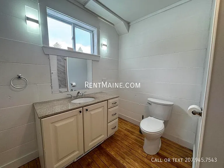 6 Woodman Ave #1 — Photo 16