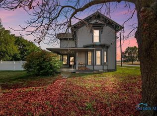 18735 Main St, Tontogany, OH 43565