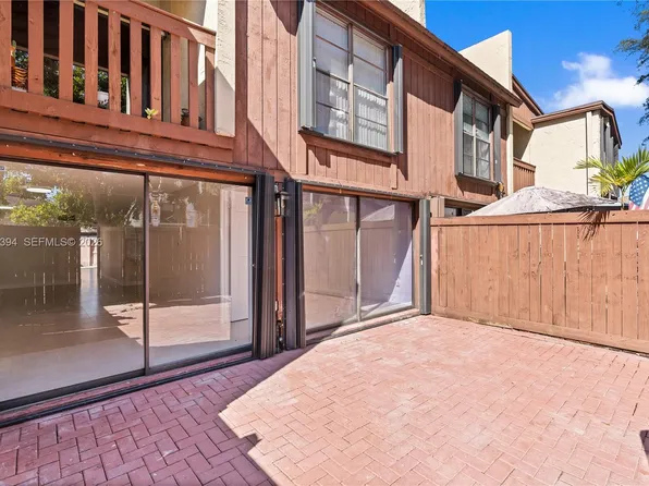 6907 SW 115th Pl #D40, Miami, FL 33173