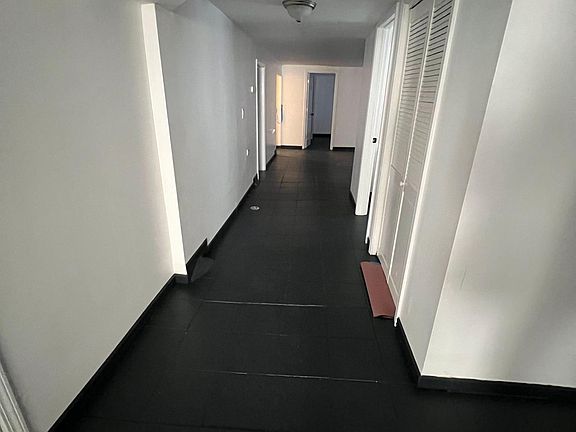 2nd image of 5524 W Jackson Blvd