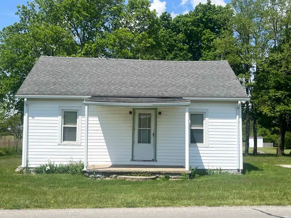 7660 S Strawtown Pike, Bunker Hill, IN 46914