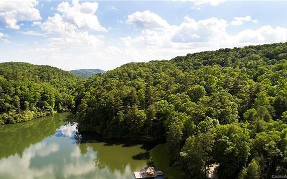 4th image of 11B Indian Creek Dr