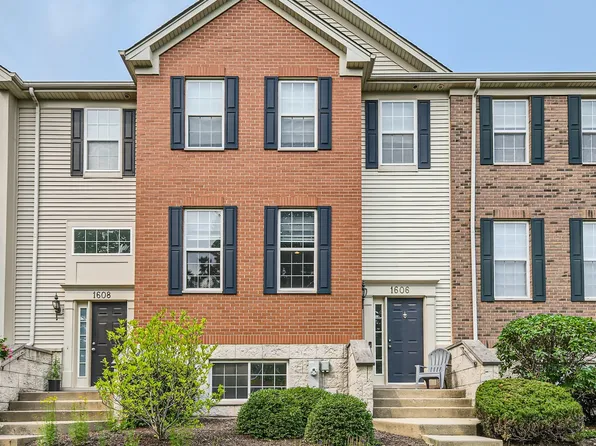 1606 Edinburgh Dr #99-3, Bartlett, IL 60103