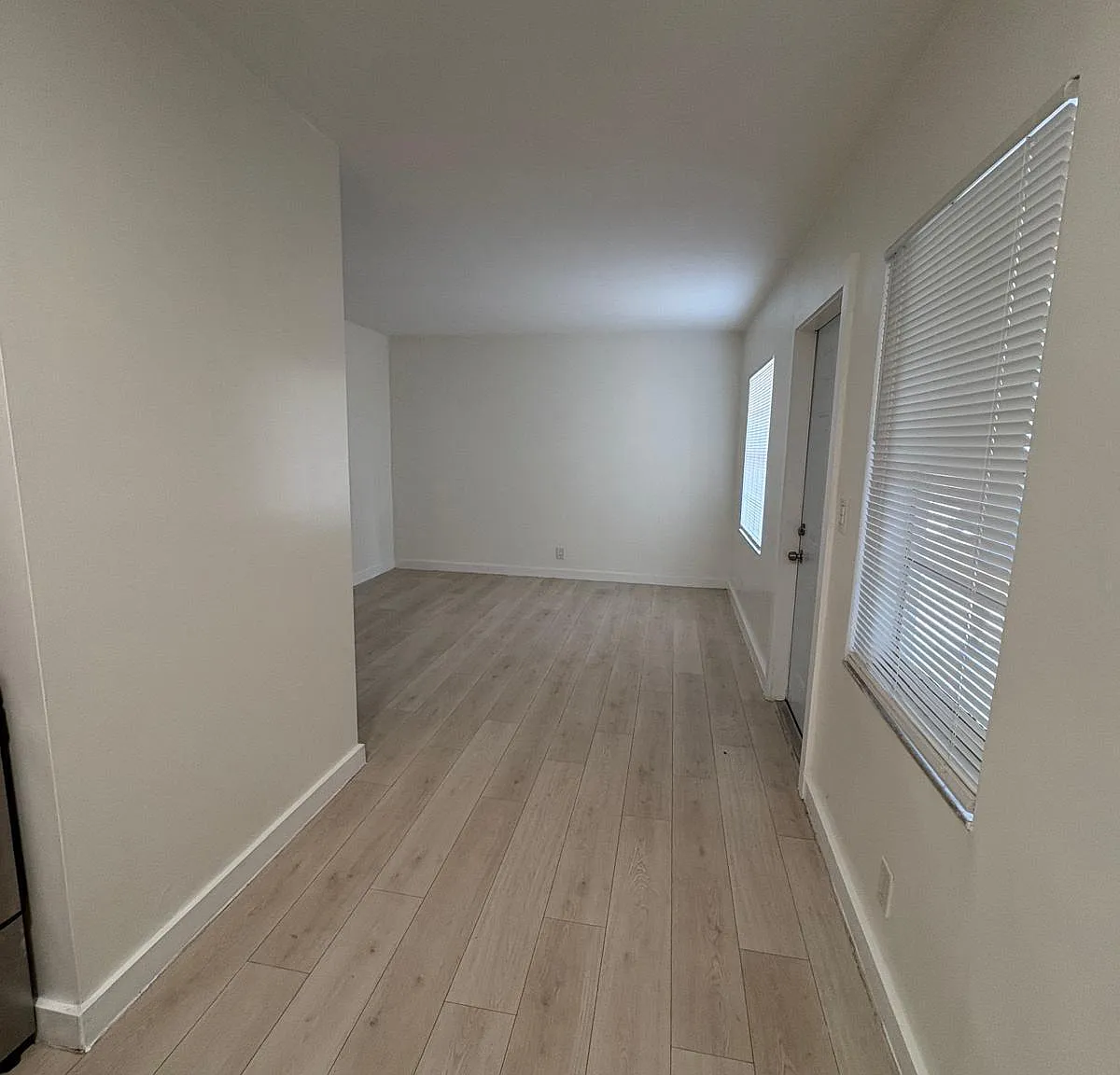2 bed, 1.0 bath, 700 sqft, $1,845 — Photo 1
