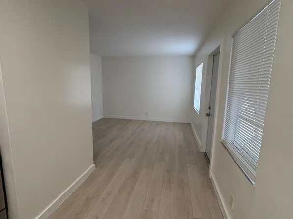600 NE 46th Ct APT 5, Fort Lauderdale, FL 33334