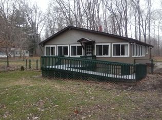 37 Village Rd, Slippery Rock, PA 16057