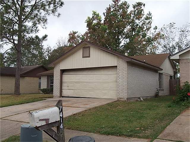 2nd image of 7418 Arista Dr
