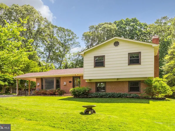 439 Lakeland Rd N, Severna Park, MD 21146