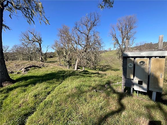 5th image of 49253 Sapaque Rd