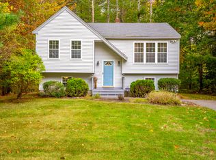 29 Simpson St, Wells, ME 04090
