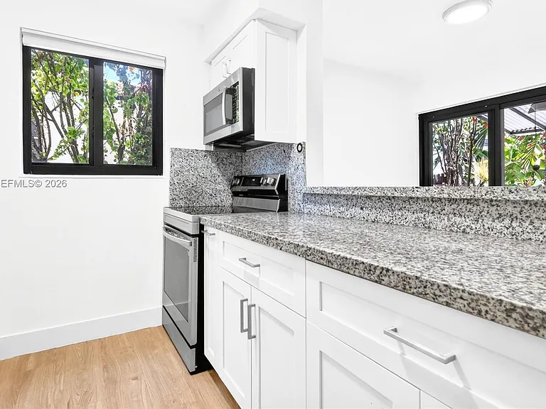 3522 SW 25th St #3522 — Photo 4