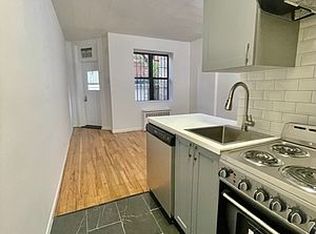 317 W 74th St APT 1C, New York, NY 10023