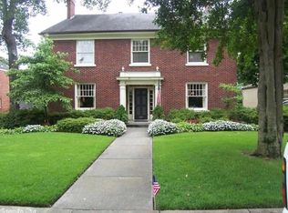 5231 Sherwood Rd, Little Rock, AR 72207