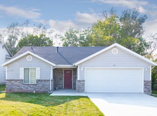 235 Downs Dr, Ogden, UT 84404