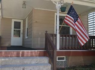 18 Young Ln, Charleroi, PA 15022