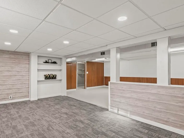 2054 Brentwood Dr — Photo 28