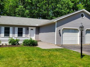 253 Camelot Ln, State College, PA