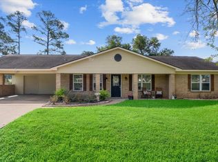 32033 Birdie Dr, Waller, TX 77484