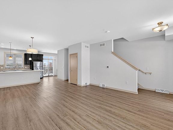 3rd image of 2812 No Oaks Ridge