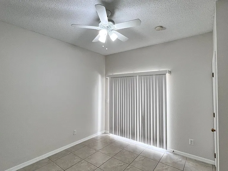 3548 Peppervine Dr — Photo 14