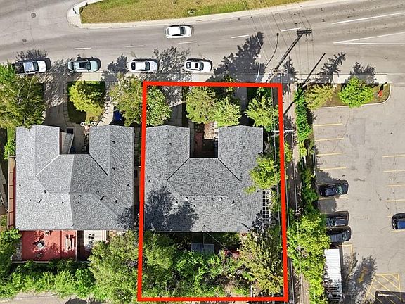 3rd image of 203 N 42nd Ave SW