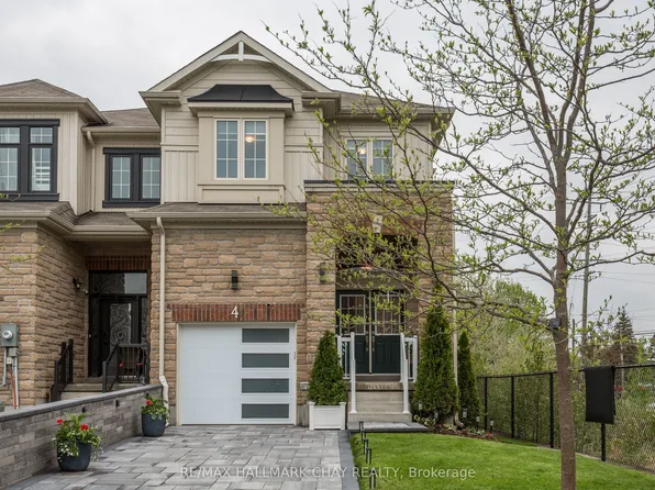 4 Greenwood Dr, Essa, ON L3W 0N5