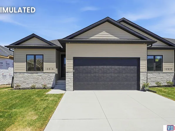 10500 Majestic Ln, Lincoln, NE 68527