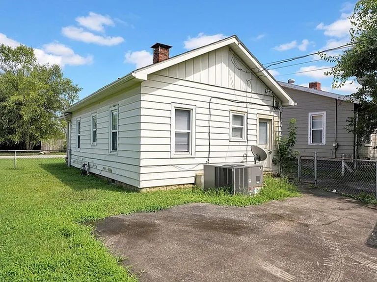 1814 Hercules Ave — Photo 19