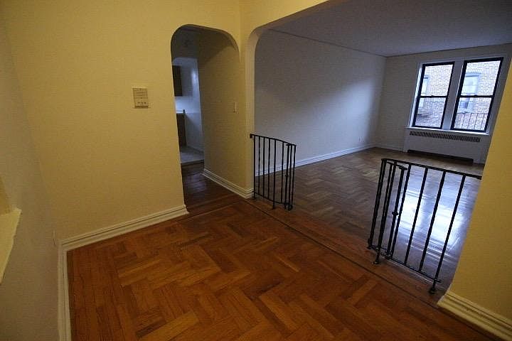 1st image of 2707 Creston Ave APT 3C