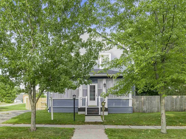 410 N Pine St, Reedsburg, WI 53959