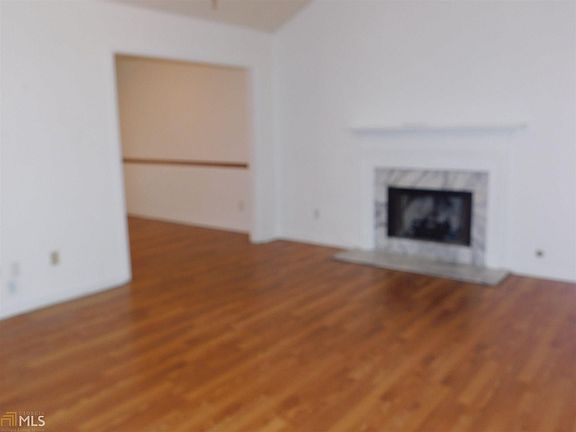 3rd image of 3590 Traddsprings Way