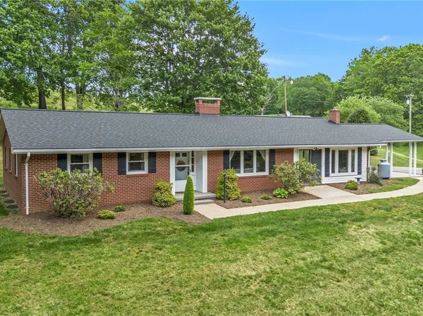 2671 NC Hwy 16 S Road, Jefferson, NC 28640