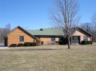 1700 N 2175 East Rd, Findlay, IL 62534