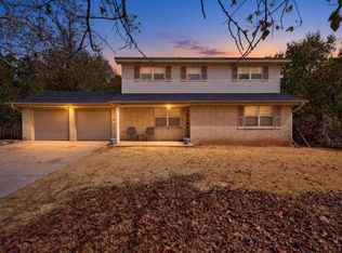 1813 Bellaire Cir, Moore, OK 73160
