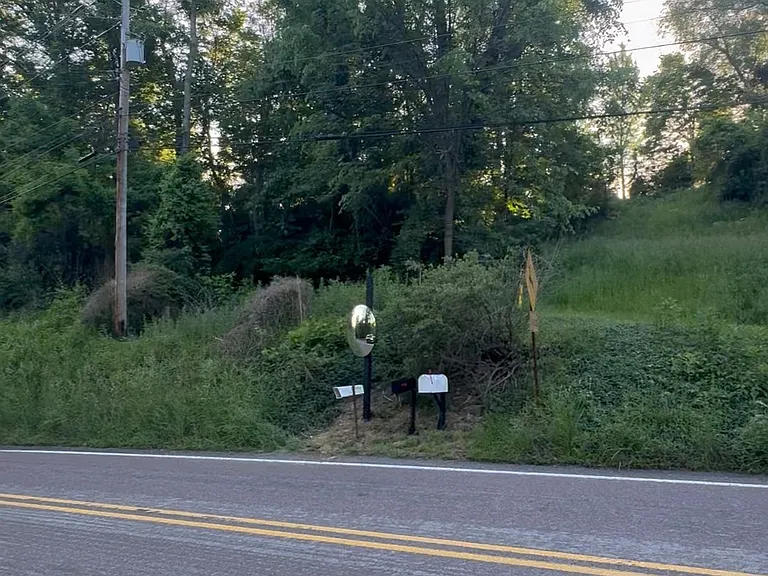 1025 State Route 130 — Photo 18