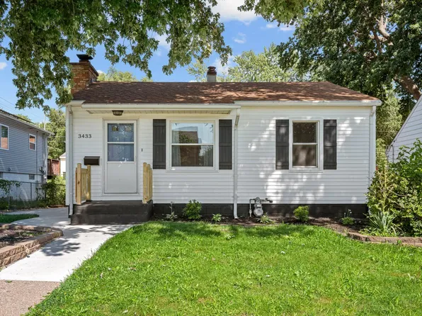 3433 N Sturdevant St, Davenport, IA 52806