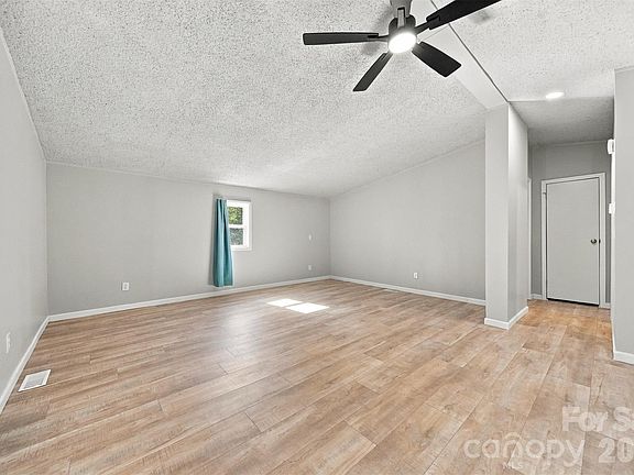 5th image of 4236 Piney Rd