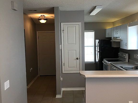 5th image of 2464 Spyglass Cir