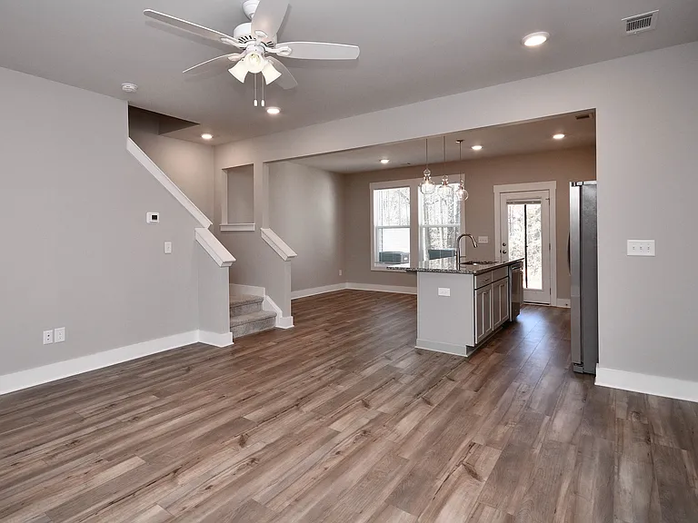 26 Starlake Rd — Photo 4