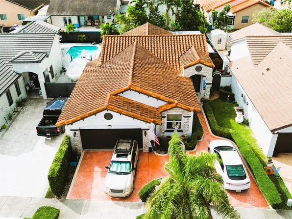 982 NW 133rd Ct, Miami, FL 33182