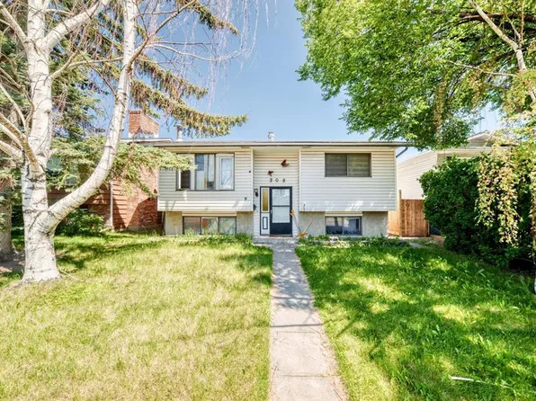 208 W Temple Close NE, Calgary, AB T1Y 3B6