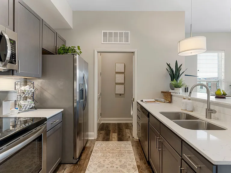 The Flats on Archer - Ask About Our Move-In Specials! — Photo 16