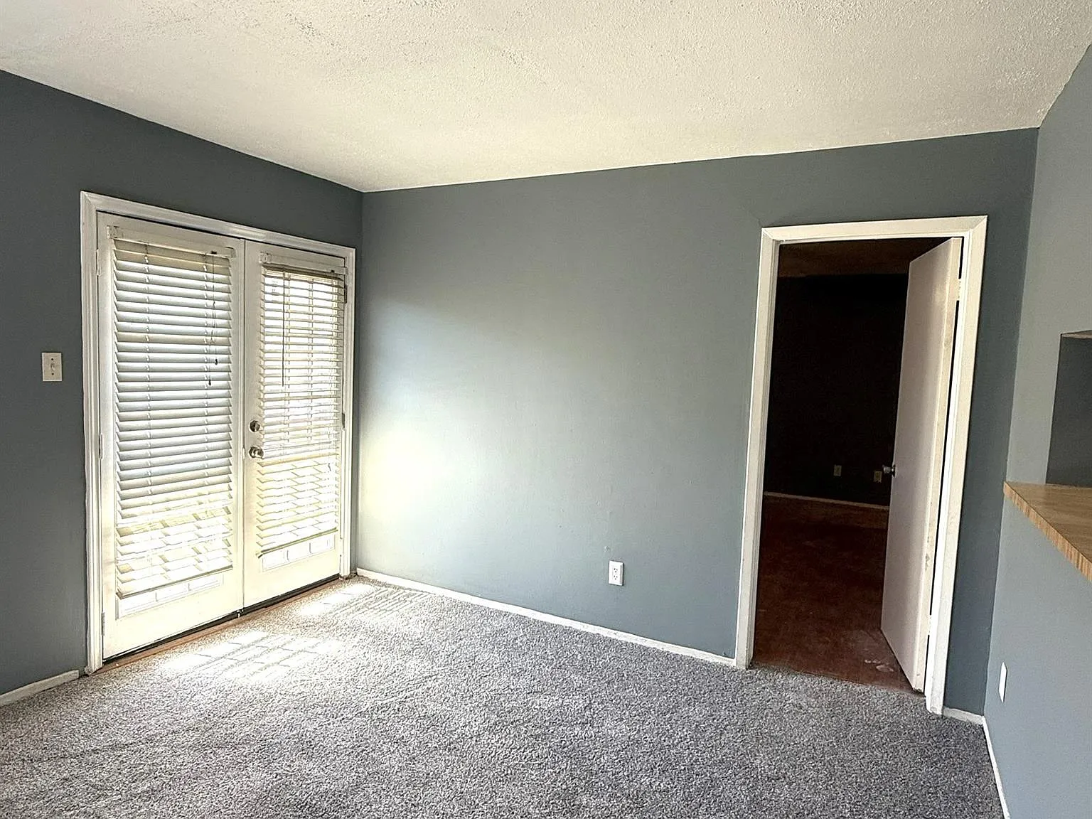 2 bed, 2.0 bath, 964 sqft, $999 — Photo 4