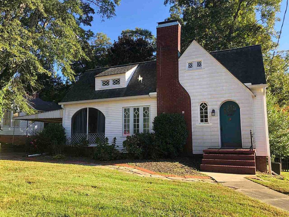 214 E Doyle St, Toccoa, GA 30577 Zillow