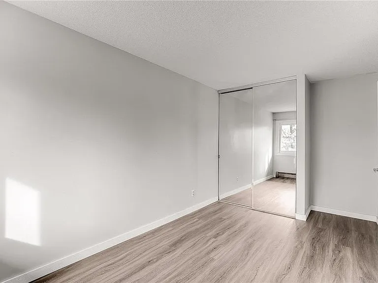 1601 N Innsbruck Dr #281 — Photo 8