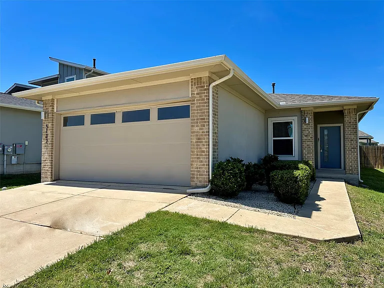 5132 Vanner Path — Photo 3