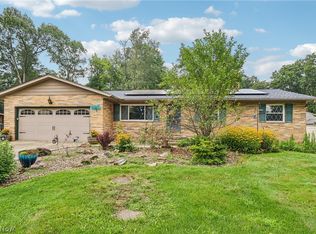 4908 Encino Dr, Akron, OH 44319