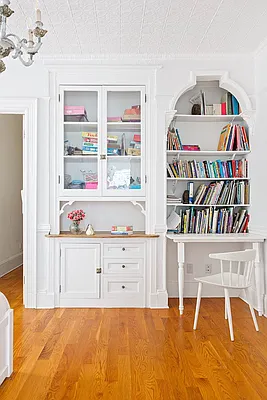 Rented by Compass | media 28