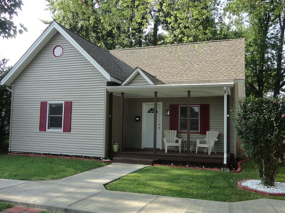 1st image of 110 W Laurel Street