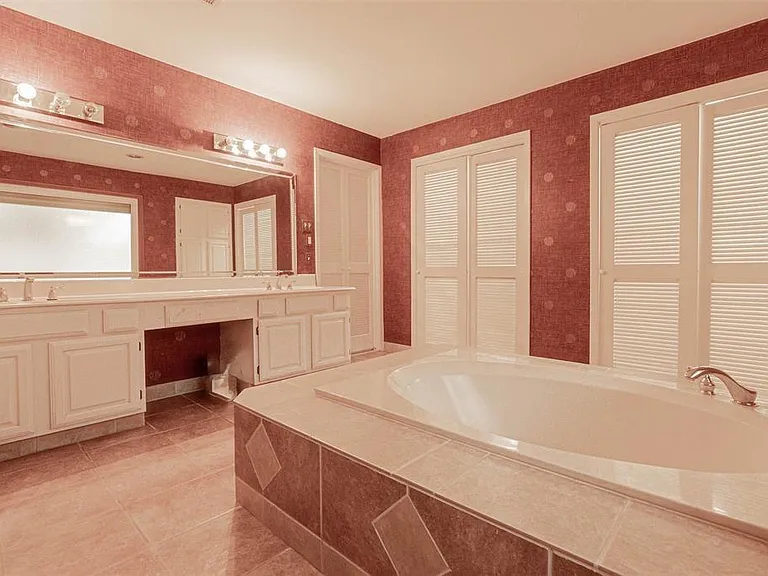 13103 Rincon Dr — Photo 16